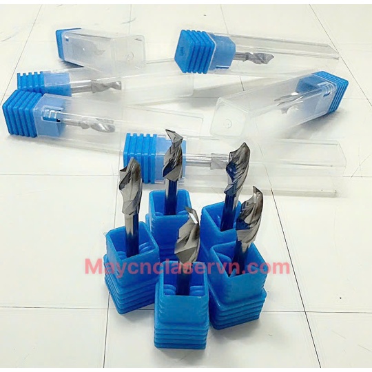 DAO CNC DAO ĐỤC LED