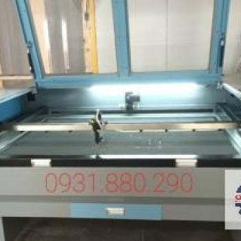 Máy Laser 1390 1 đầu cắt